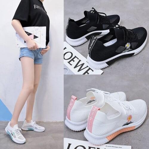 Women Casual Shoes Fashion Breathable Walking Mesh Flat Shoes Woman White Sneakers Women 2020 Tenis Feminino Female Shoes 2fdg