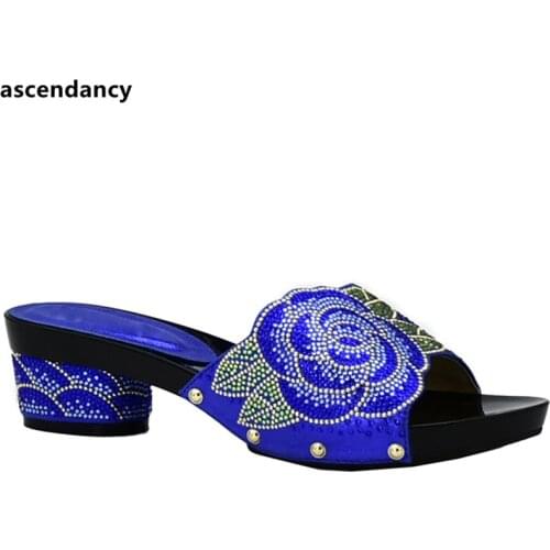 New Arrival Sandalias Rasteiras Femininas 2018 Nigerian Women Wedding Shoes Decorated with Rhinestone Ladies Sandals with Heels