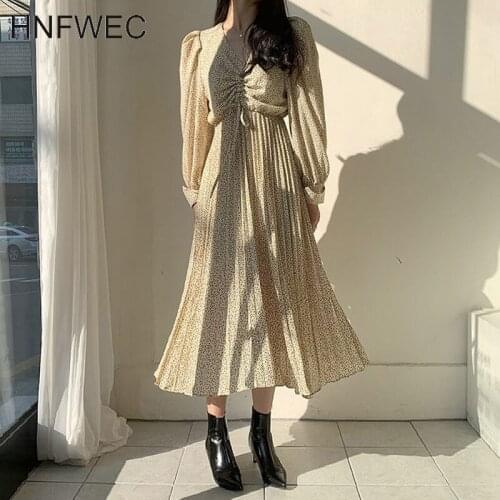 Vintage Lantern Sleeve Ruched Women Dress V-neck Floral Print Pleated Dress Female A-line Chiffon Dress femme 2020 V574