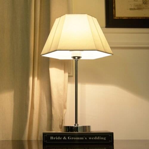 American Table Lamp Bedroom Bedside Lamp Simple American Retro Warm Warm Light Bedside Daylight Slimline Led Table Lamp