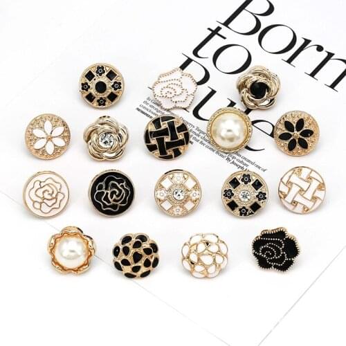 Quasimodo Metal Buttons