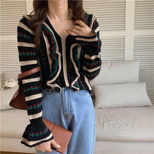 Alien Kitty Japanese Style Florals Sweaters Flare Sleeves Lady Sweet Vintage 2021 Hot OL Streetwear Coats Loose Autumn Knitwear