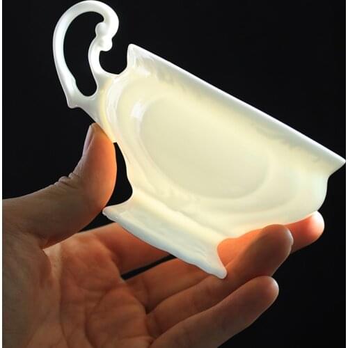 Europe Engraving Bone China Coffee Cups Saucer Set Brief Ceramic Teacup 180ml Advanced Porcelain Tea Cup Tray Christmas Gifts