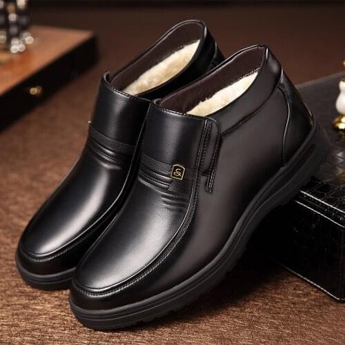 Winter Warm Leisure Comfy Soft Casual Loafers Slip On Leather Shoes Men Zapatos De Hombre Luxury Fashion Gentleman Shoes Sapatos