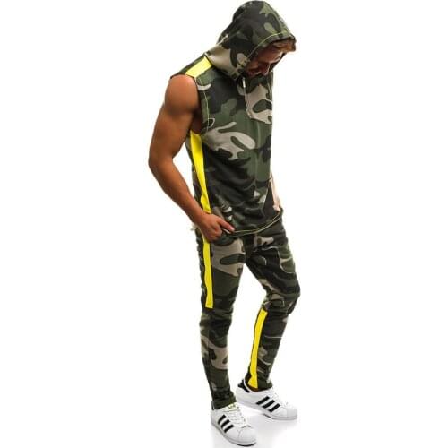 Mens Sets Two Pieces Sets 2021 Summer Casual Sleeveless Hooded Camouflage Suits Man Sports Tops + Pants Gyms Fitness Trouser