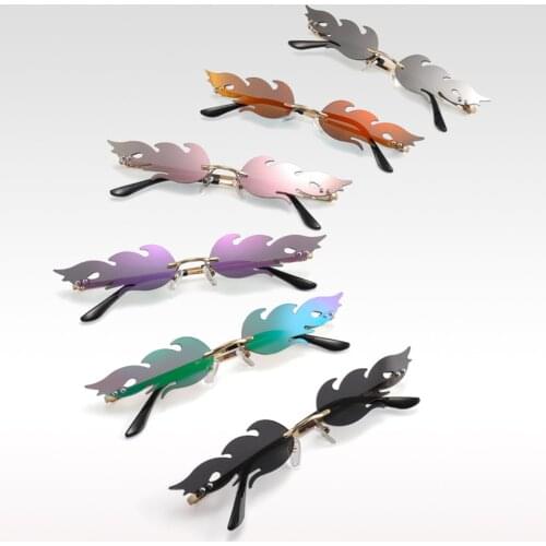 Sunglasses Fire Flame Sunglasses Streetwear Car Driving Glasses Trending Narrow Fashion UV400 Eyewear Car Motorcycle Accessories
