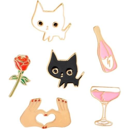 Black White Cats Rose Champagne Wineglass Heart in Hand Brooch Button Pins Denim Jacket Pin Badge Cartoon Fashion Jewelry Gift