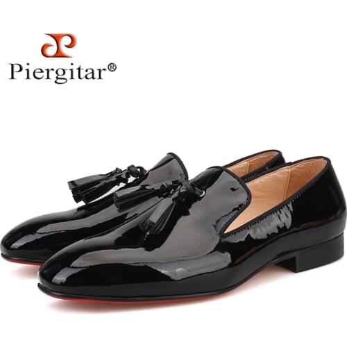 Piergitar New Handmade men leather shoes with leather spikes tassel Fashion Party and wedding mens loafers plus size male flats