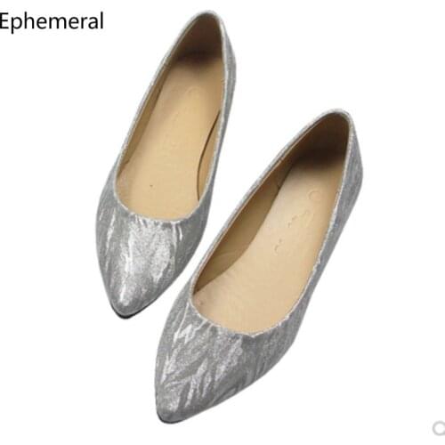 Ladys Sweet Hot Sell Patent Leather Peal Luxury Diamond Heels Pointy Narrow Toe Women Flats Single Shoes Larger Size 34-43 Red