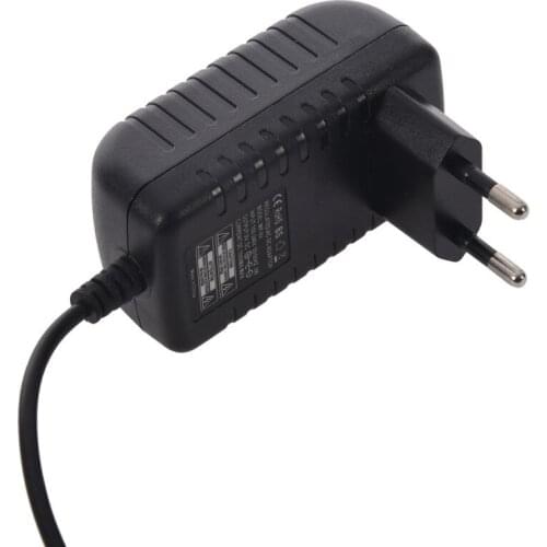 Power Supply for Effect Pedal with 8-Way Cable 9V 1A AC / DC Power Adapter for Pedals with Electric Guitar Effect