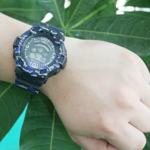 Top Waterproof Sports Children Watch Led Digital Date Military Rubber Kids Quartz Watches Men Digital Wristwatches Reloj Hombre