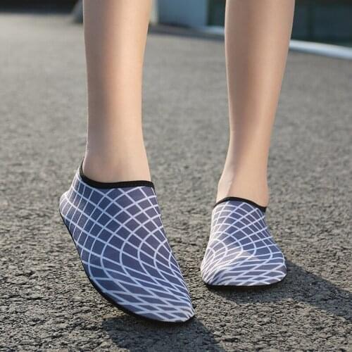 Mens water shoes summer non-slip submarine aquarium socks swimming sea surfing sandals unisex snorkeling wading shoes