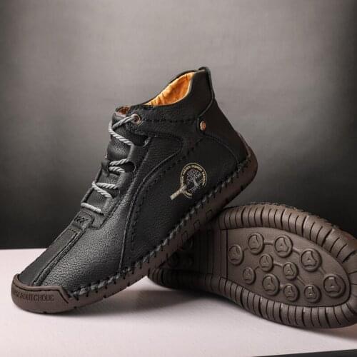 2021 Brand Men Boots Fashion Leather Ankle Boots Outdoor Short Boots Classic Men Fashion Sneakers Winter Warm Boots