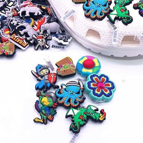 Novelty Cartoon Shoe Charms PVC Dragon Soldier Treasure Deaigner Shoes Sandals Accessories for Croc JIBZ Kids Party Gifts F13AL