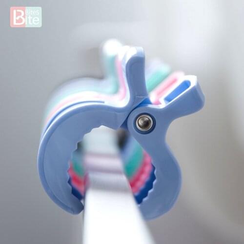 Bite Bites 5pcs Play Gym Accessories Lamp Pram Stroller Pegs To Hook Seat Cover Blanket Clips Car Pacifier Clips Baby Teether