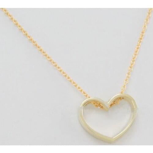 Fashion Color necklace Simple heart-shaped necklaces for women and color
