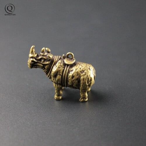Brass Little Rhino Vintage Keychain Pendants Solid Pure Copper Gifts Rhinoceros Car Key Chain Rings Hanging Ornaments Fashion
