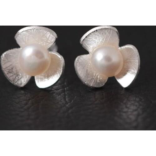 Flyleaf 100% 925 Sterling Silver Freshwater Pearls Three Petal Flower Stud Earrings For Women Elegant Lady jewelry