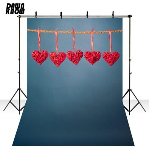 DAWNKNOW Valentine’s Day Photography Background Red Heart Photocall Love Photo Shoot Black Texture Photographic Backdrop lv1465