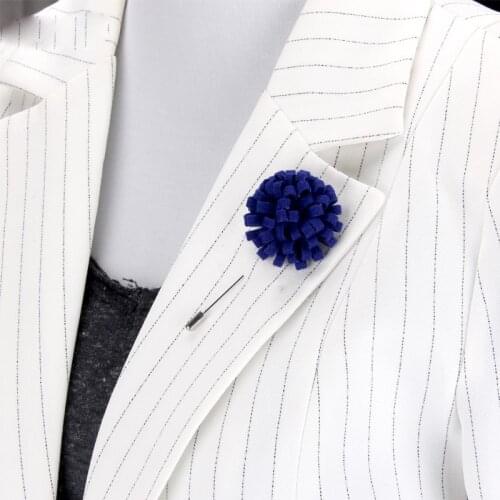 Elegant Unisex Handmade Wool-like Fabric Blue Chrysanthemum Brooches Long Needle Lapel Pins Accessories Jewelry Gifts