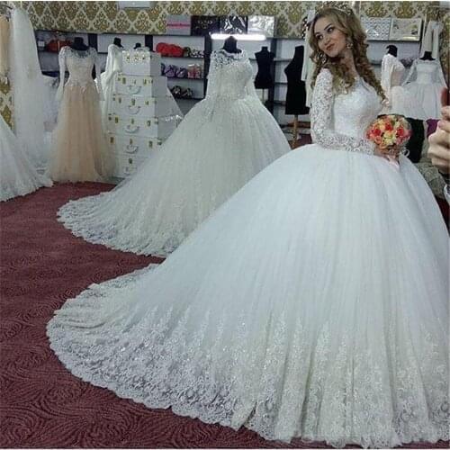 Long Sleeves Arabic High Neck Wedding Dresses with Appliques Beaded Long Bridal Ball Gown Wedding Dresses Vestidos de novia