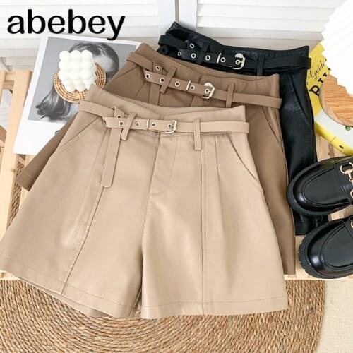 Fashion versatile solid color Pu Shorts high waist pleated lace up waist casual wide leg Shorts with belt 2021 New Spring Autumn