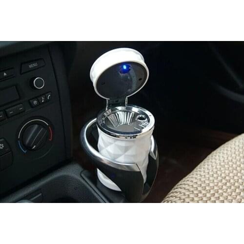 2016 High-grade creative personality hanging outlet car ashtray with led lights