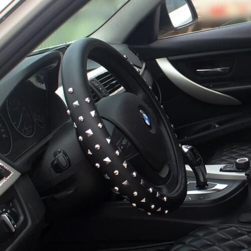 1xRivets Punk StyleCar Steering Wheel Cover for Woman 38CM/15inch PU Leather Cover