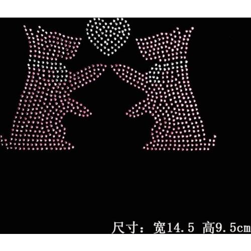 2pc/lot kiss heart dogs design stones sticker hot fix motif iron on crystal transfers design iron on rhinestone patch appliques