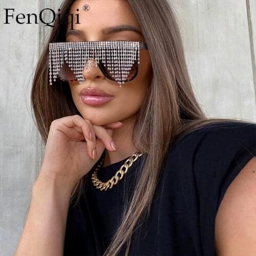 Oversized Frame Tassel Sunglasses Women 2021 Fashion UV400 Crystal Ladys Eyeglasses Men Luxury Brand Designer Sunglasess Women