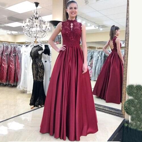 Burgundy High Neck A-line Evening Dresses Sexy Backless Sleeveless Lace Appliques Floor Length Prom Party Formal Gowns