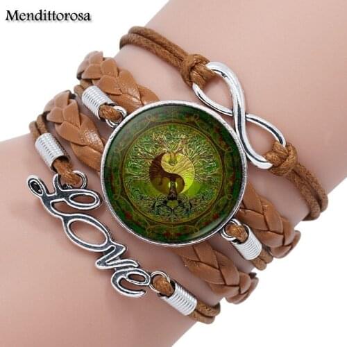 Mendittorosa Taichi and Mandala Flower