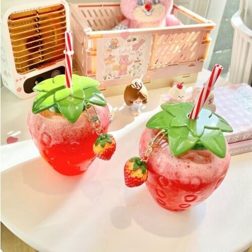 500ml Strawberry Straw Cup Summer Cute Plastic Water Cup Girls Milk Tea Cup Outdoor Portable Fruit Tea Cup Drinkware Bottle
