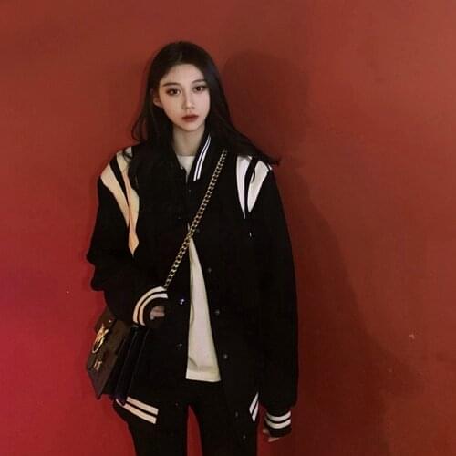 2021 Spring Autumn Womens Baseball Jackets Vintage Punk Korean Loose Bomber Jacket Oversized V-Neck Coats Streetwear
