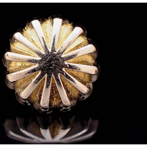 10pc Quality Little Bling Gold Flower Leathercraft Leather Project Wallet Belt Hardware Accessories Conchos Screwback 10mm