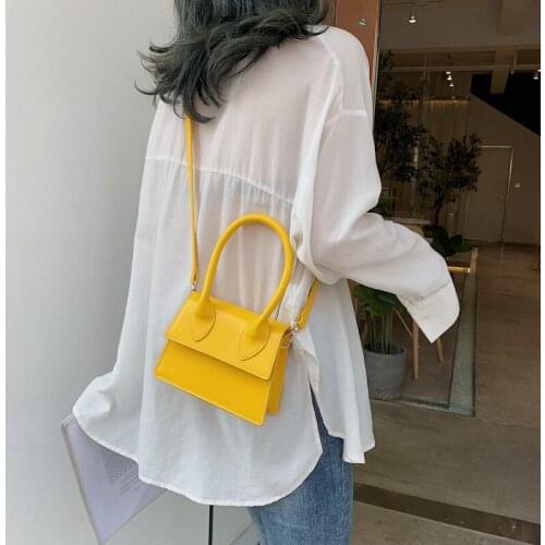 Mini bag new slung mini bag catwalk mini handbag in spring and summer of 2021