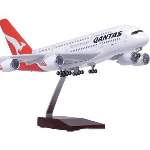 50.5CM Alloy Aircraft 1/160 Scale Airplane Airbus A380 QANTAS Airline Model W Light&Wheel Diecast Plastic Plane For Collection