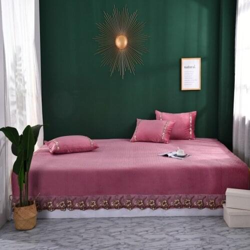 2020 new products Thickened crystal velvet Bedspread Fitted Sheet Pillowcases 2/3pcs Pure color Lace embroidery Bedding