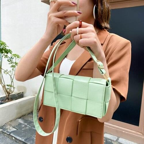 Women Crossbody Chest Bag Lady Weave Leather Flap Adjustable Shoulder Messenger Bags Female Simple Small Handbag Purse Waist Bag