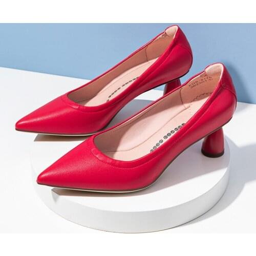 Quicheshoes 2021 Pointed Toe Women Pumps Thin High Heels Shallow Slip On Mules Shoes Office Work Spring Sexy Nightclub Pumps