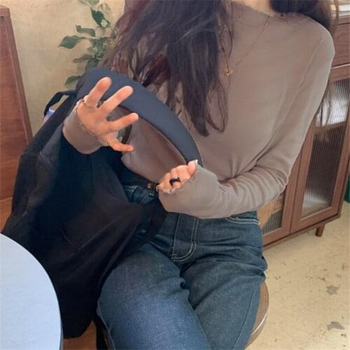 Korean version of the spring and autumn style long-sleeved slimming solid color comfortable bottoming shirt T-shirt women