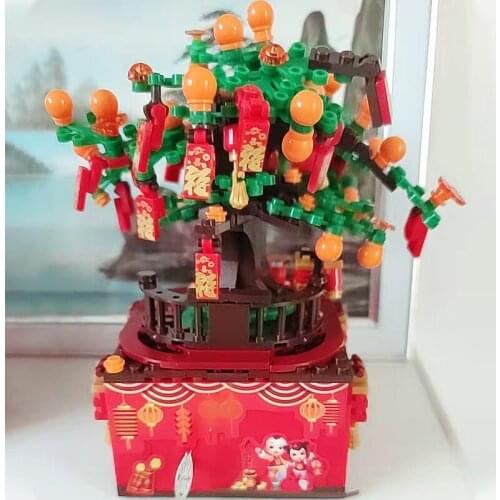 QL0987 New Year Orange Tree Building Blocks With Light Christmas Tree 3D Modle Bricks Music Box Toys For Boys Gift 556PCS