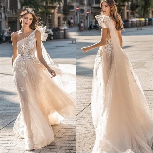 A-line Beach Wedding Clothes Bottom long Bride Dress Vestido De Novia Bridal gown Wedding Tulip Appliques Top Bridal gown