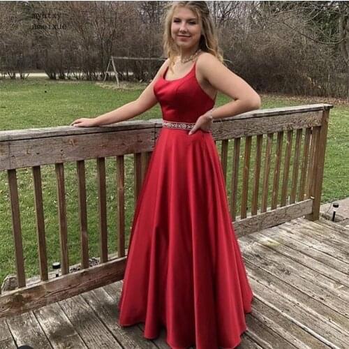 Full Length Evening Dress Scoop Neckline Spaghetti Straps Long Prom Dresses Beaded Burgundy Women Formal Evening Party Gown 2020