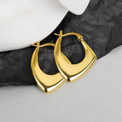 SIPENGJEL Fashion Irregularity Metal Hoop Earrings Retro France Glossy Earrings For Women Party Jewelry 2021 kolczyki damskie