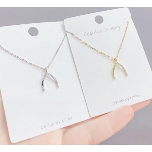 Geometric Herringbone Necklace Japanese and Korean Style Fashionable Elegant Light Luxury Womens Clavicle Chain Pendant