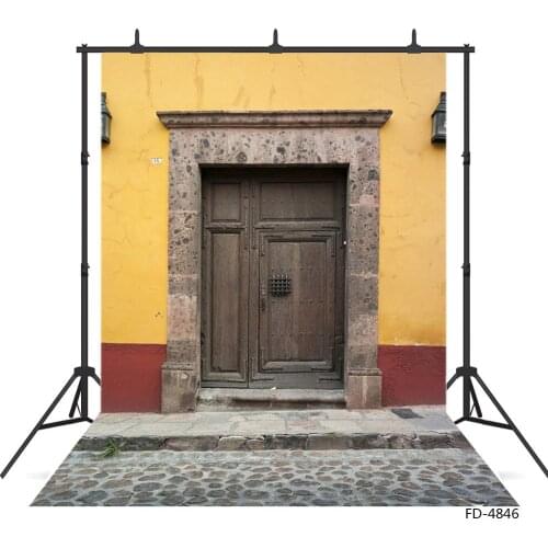 Brown Wooden Door Brick Wall Floor Photography Backdrop Custom Background for Children Baby Portrait Pets Photoshoot Fond Photo