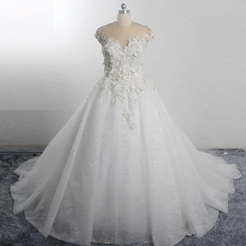 RSW1522 Illusion Cap Sleeves Africa Ball Gown Bridal Dress Silver Ivory Appliques Vestido De Noiva 2019 Wedding Dress