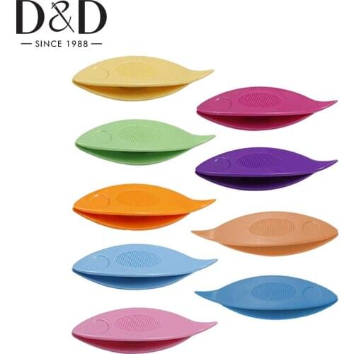 9pcs Tatting Shuttles Set Colorful Plastic Tatting Shuttles for Lace DIY Hand Lace Making Craft Knitting Tools