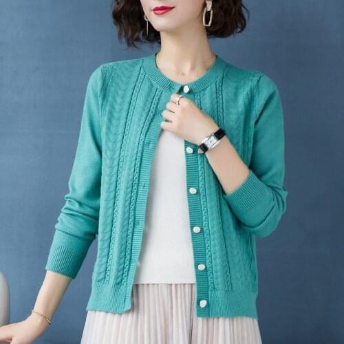 2020 new twist thread top single-breasted knitted cardigan spring new outer wear loose sweater womens fashion